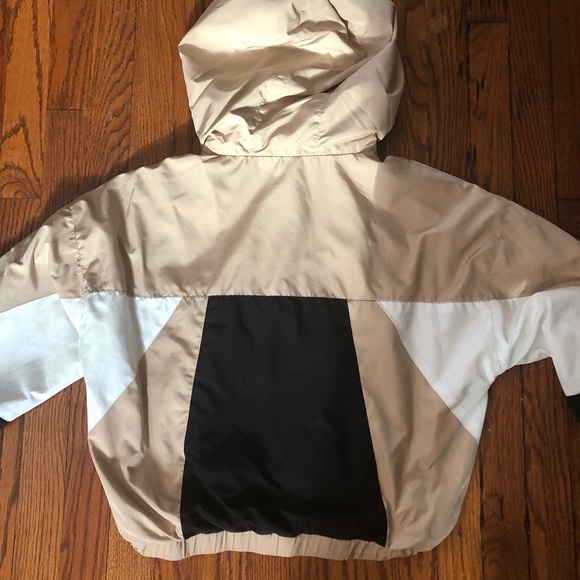 Cropped Color Block Windbreaker. - Picture 2 of 2